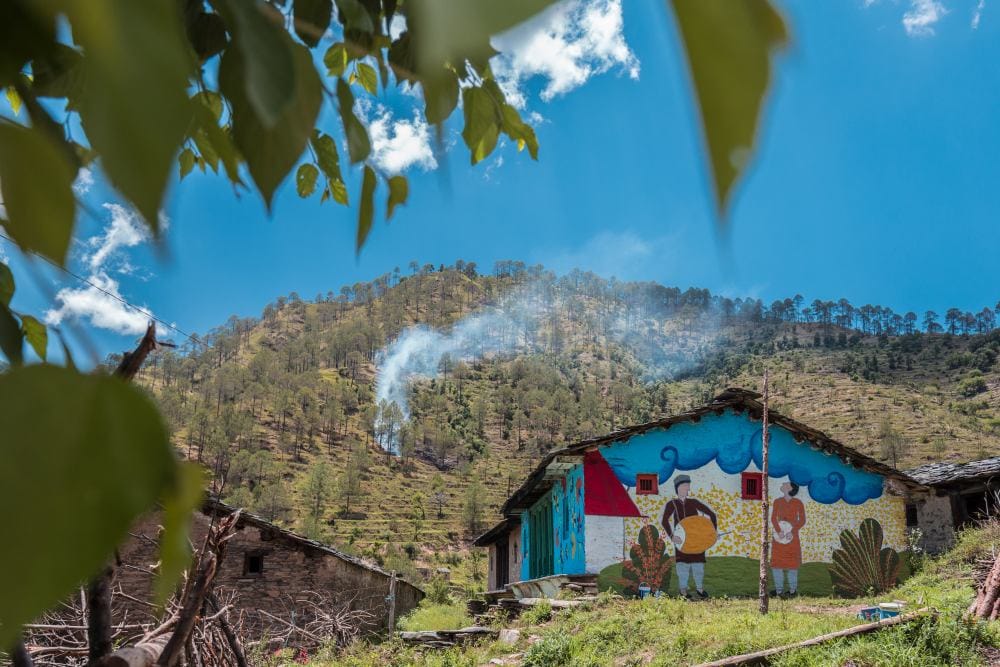 deepak ramola stops migration through painting