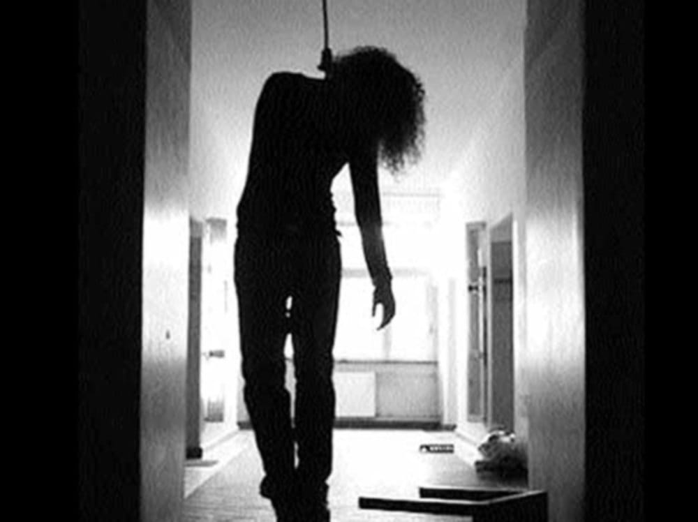 nurse committed suicide in hostel after argument with partner