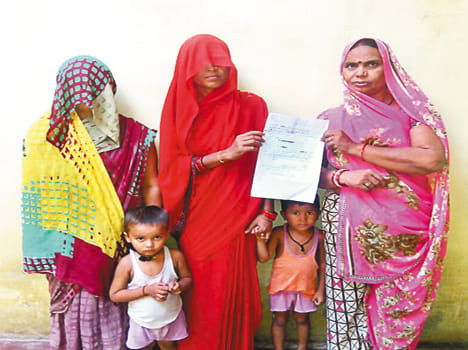 Kadora Chairman goes home and beaten women