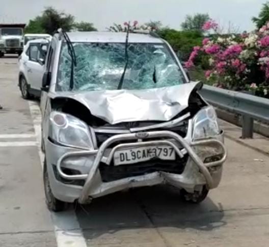 chandigarh man died in accident on yamuna expressway in mathura