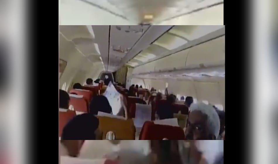 Coronavirus Passenger puked in air india during flight, kept in a separate center in Pune
