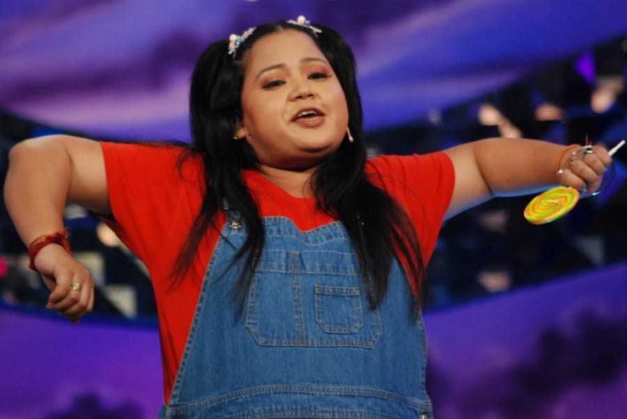 comedian bharti sharma celebrate 33 birthday harsh limbachiya share photo with amitabh bachchan