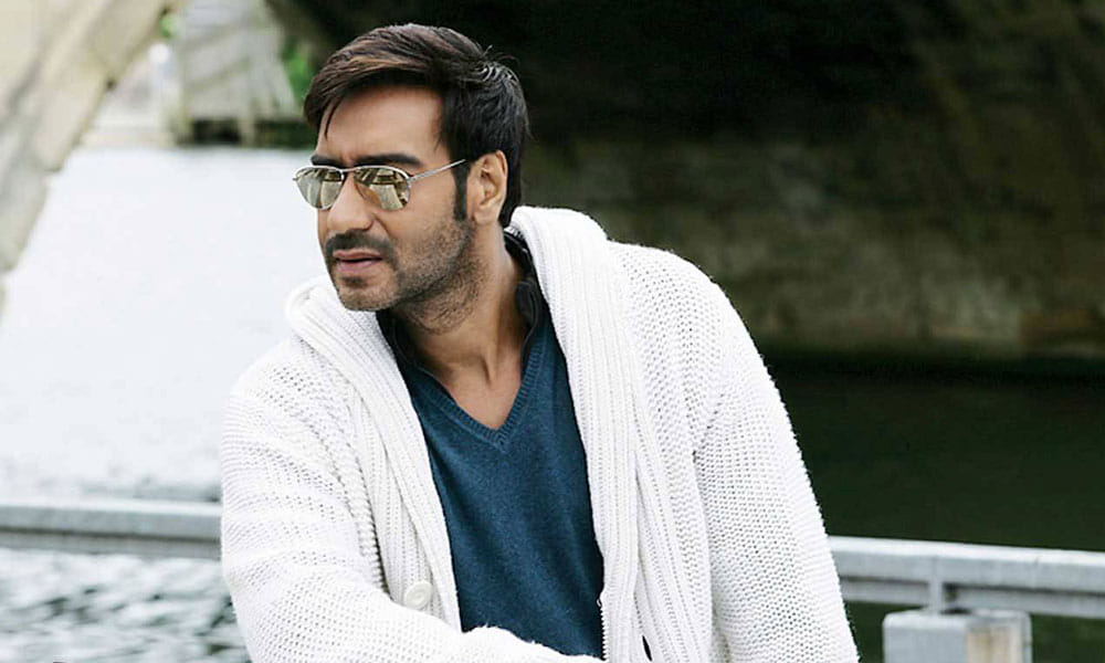 ajay devgan to produce film wants farhan akhtar and sanjay dutt to act