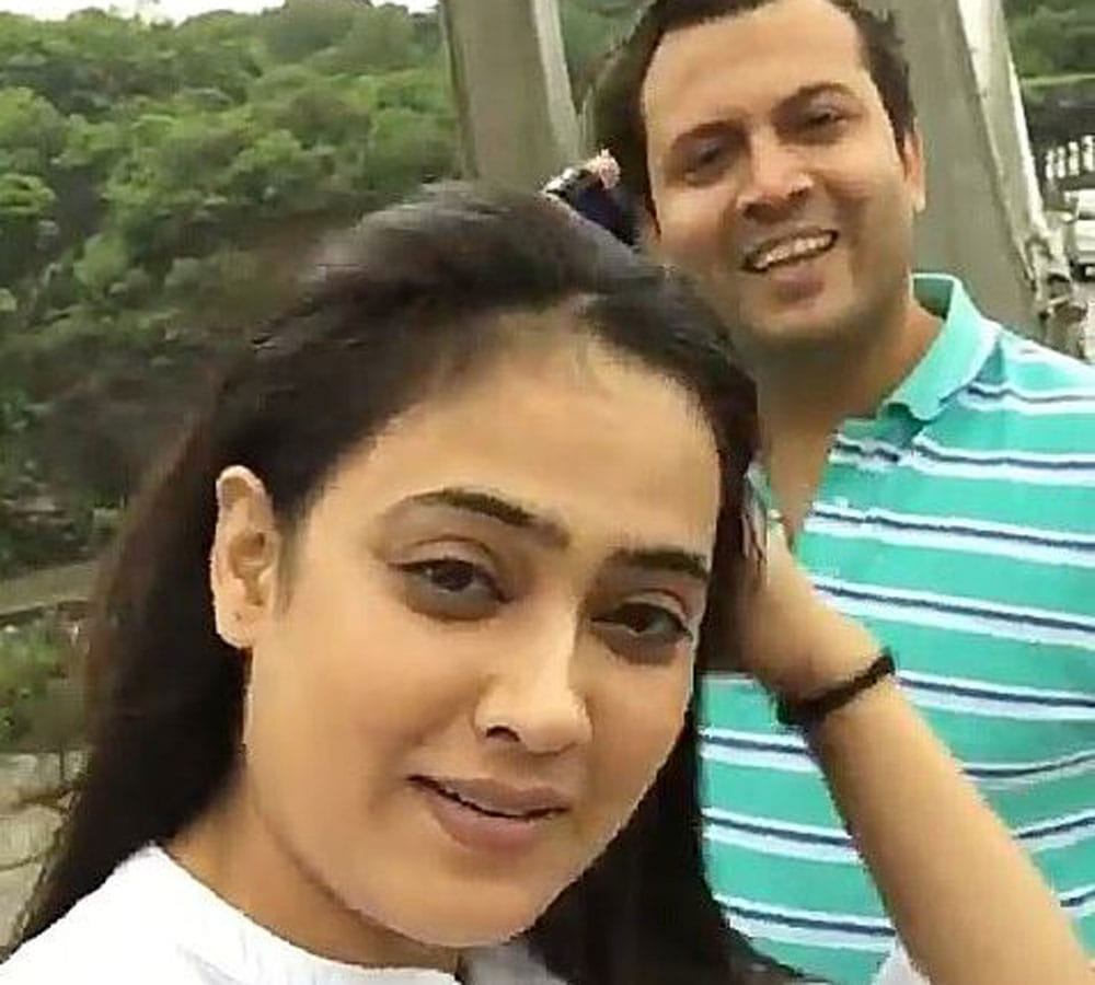 tv actress shweta tiwari share photo with son reyansh and daughter palak