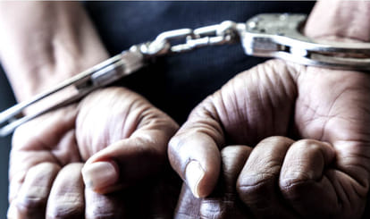 Two drunk man burn the car in a village of rajasthan