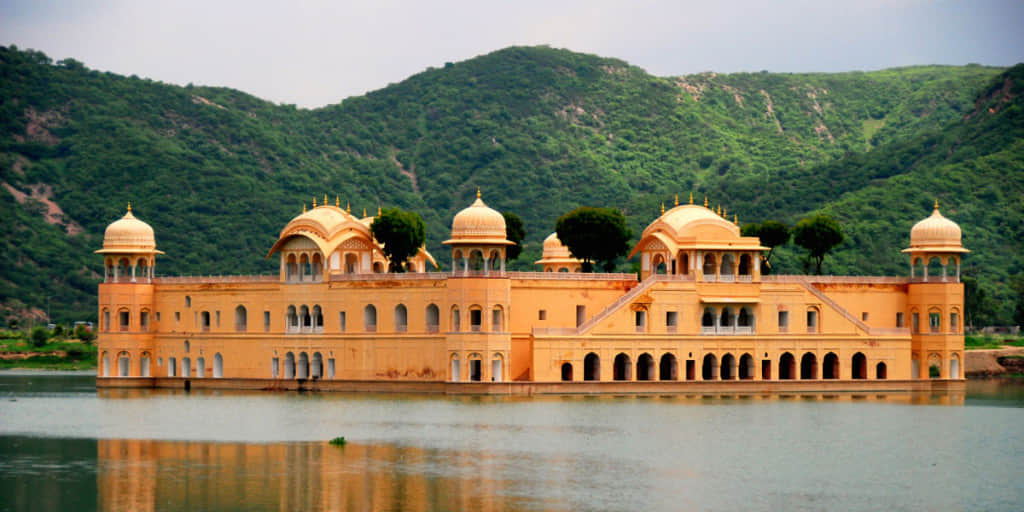 story of jaipur and why it is known as paris of india 