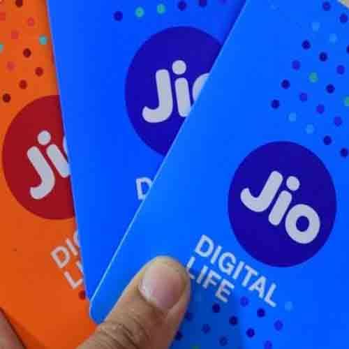 job vacancies for graduates in reliance jio 70000 salary