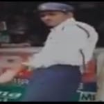 traffic police constable caught taking bribe in Gwalior Madhya Pradesh
