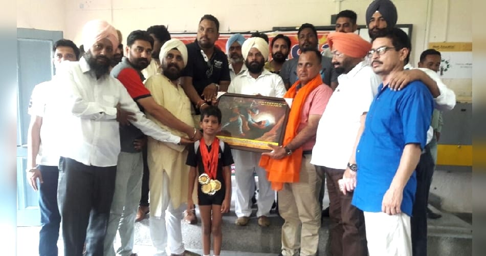 Iris Partap Singh Made a Record in skipping rope