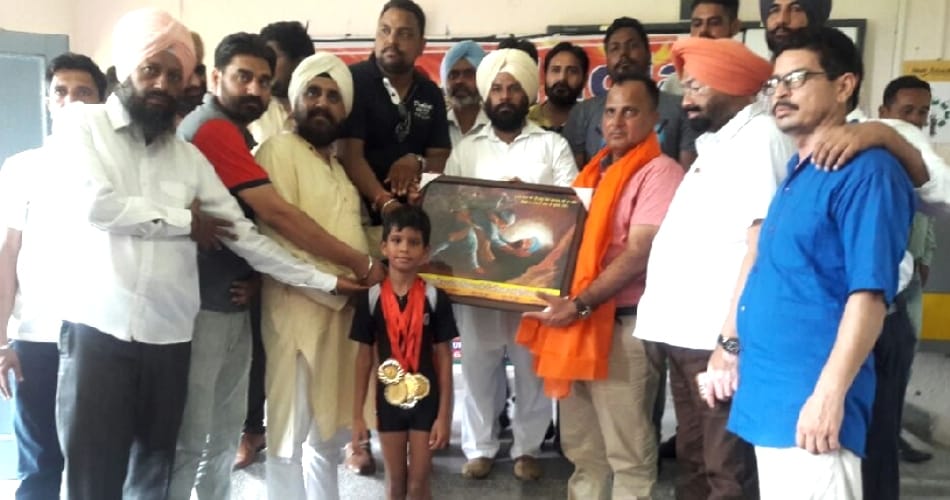 Iris Partap Singh Made a Record in skipping rope