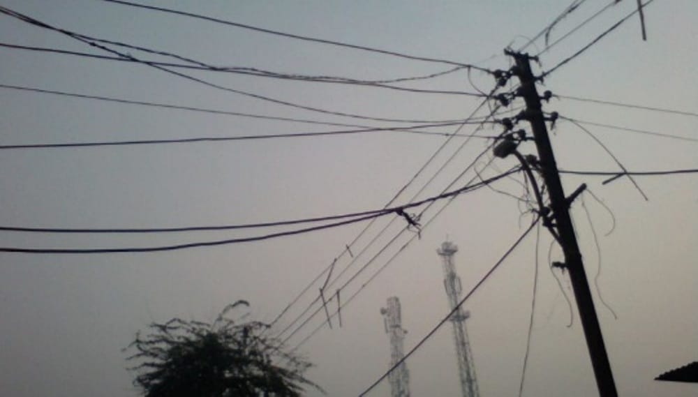 Six people dead after a high tension wire fell in Bihar's Madhepura