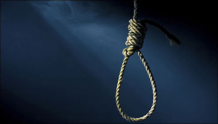 A woman commit suicide in jaipur with his child