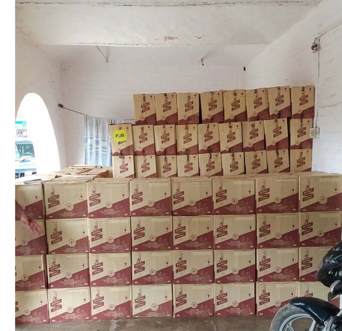40 lakh liquor recovered
