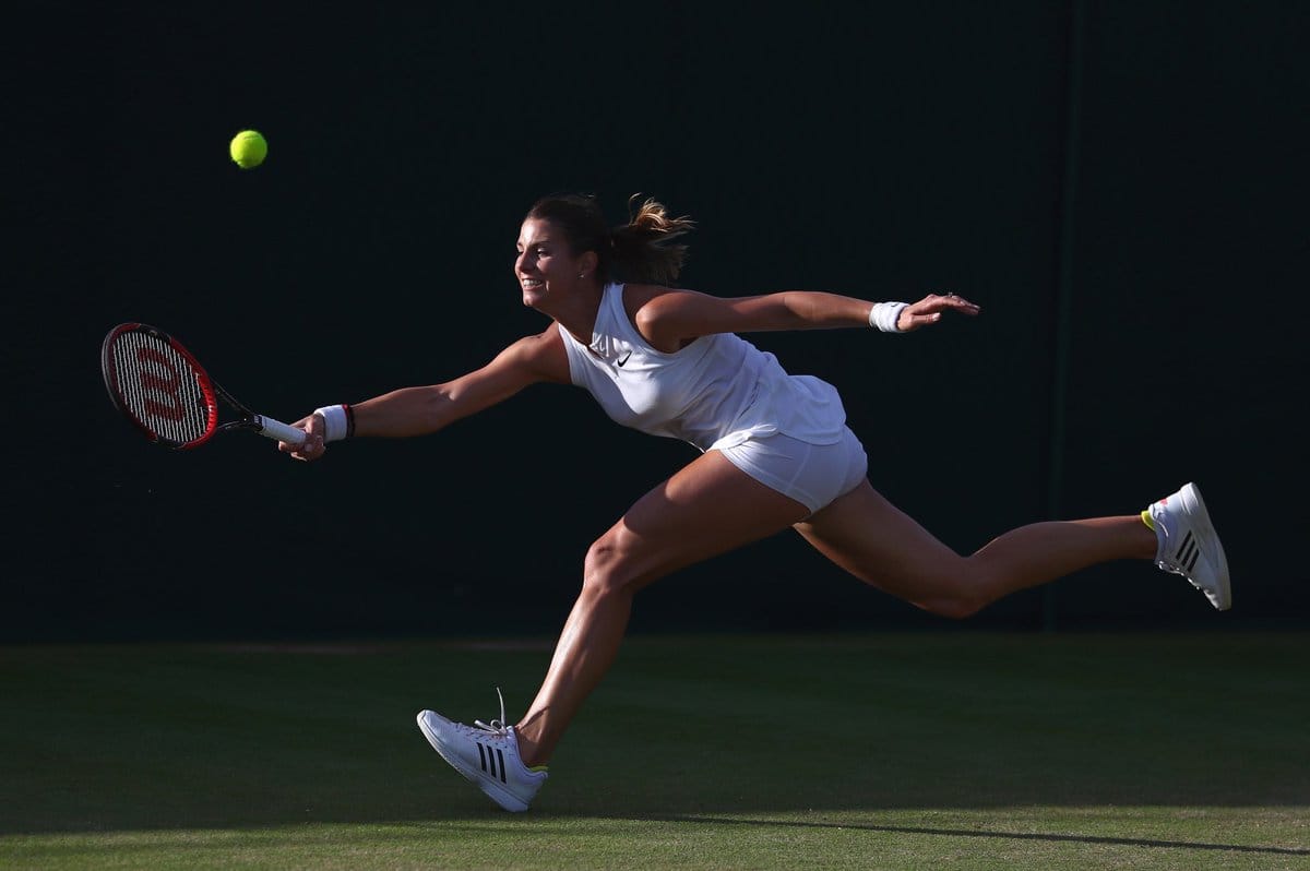 Luxembourg's Mandy Minella plays Wimbledon while 4.5 months pregnant