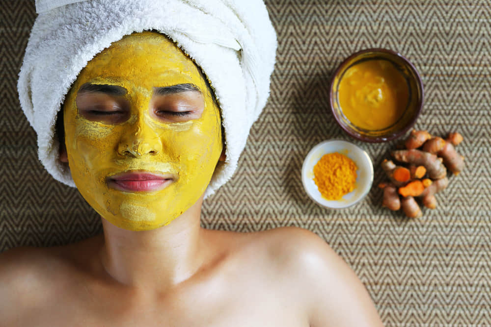Skin care do not put these spices on face in masalon ko chehre par na lagayein
