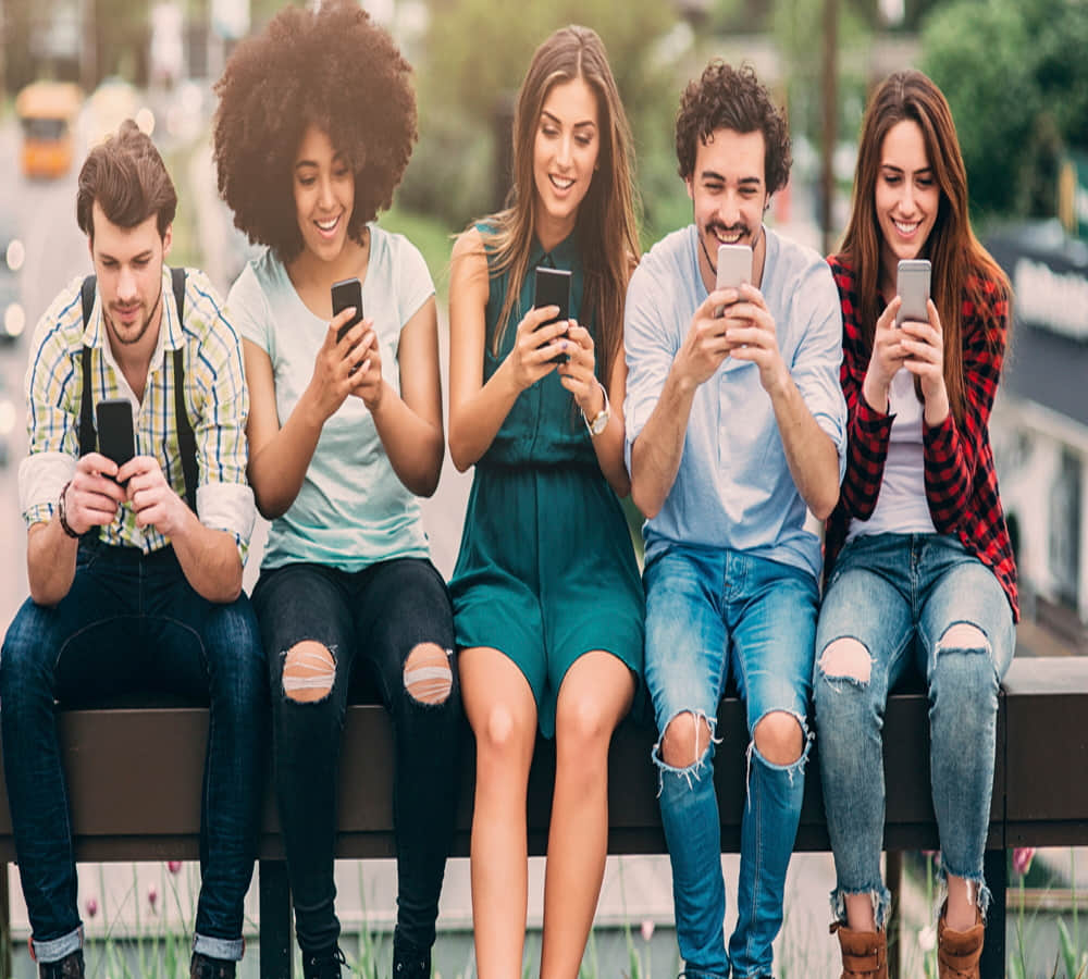 Does being on your phone causes depression