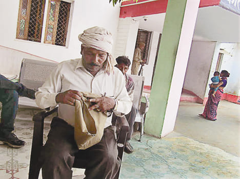 Crosses the Rupees from the Beach Market Bike