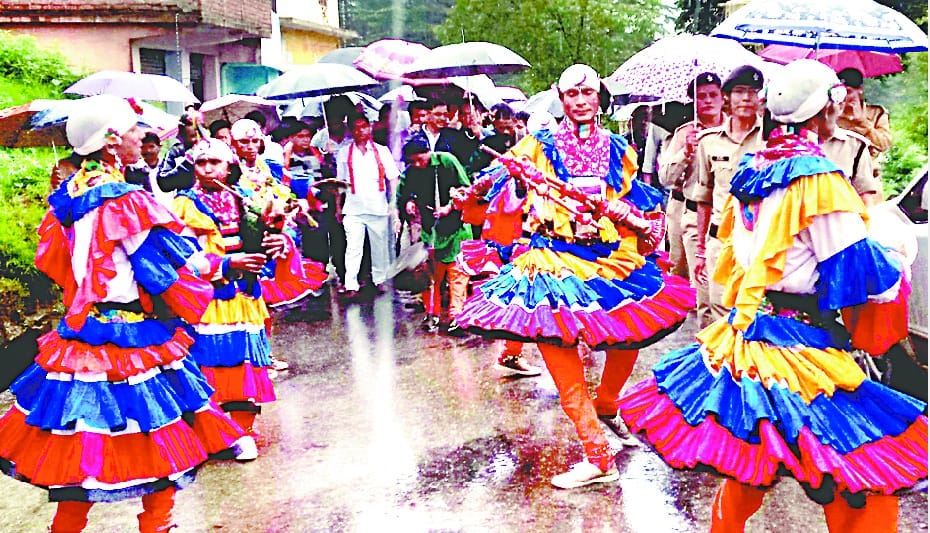 Goddess Festival begins with gorgeous floats