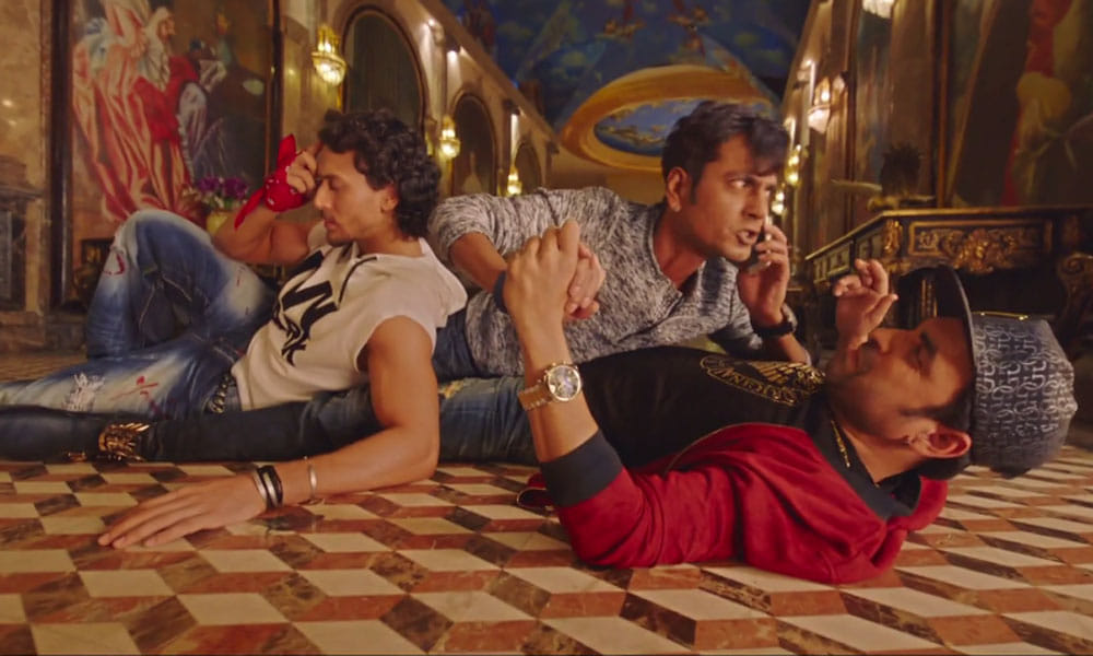 munna michael song swag released see tiger shroff teaching dance to nawazuddin siddiqui