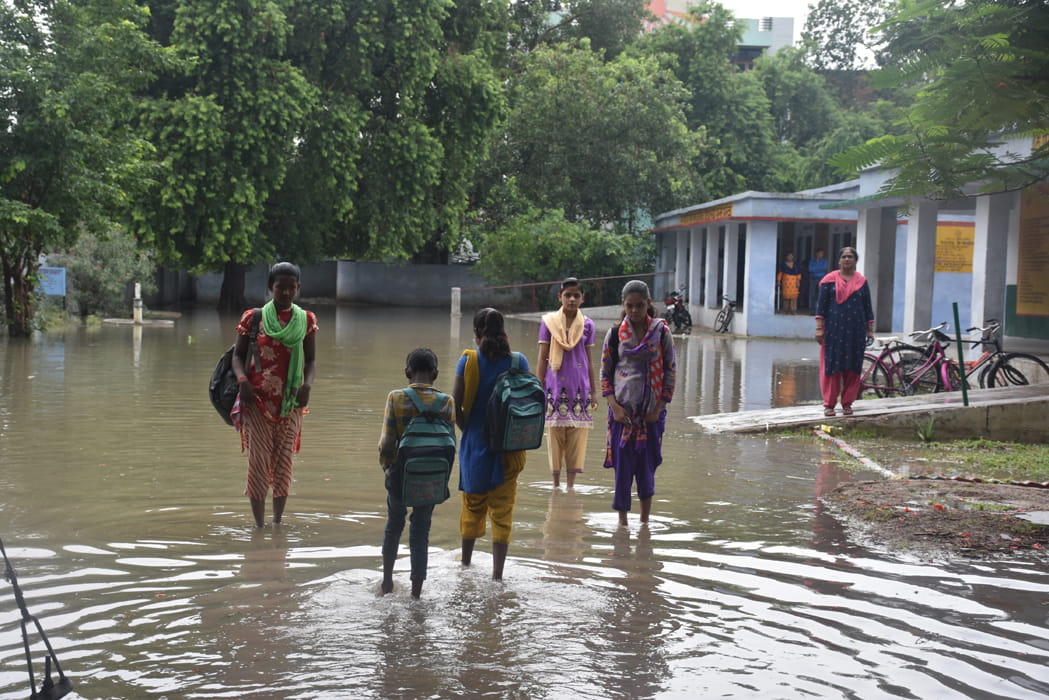 heavy rain in kanpur city