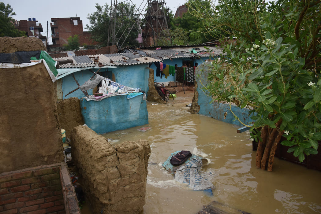 heavy rain in kanpur city