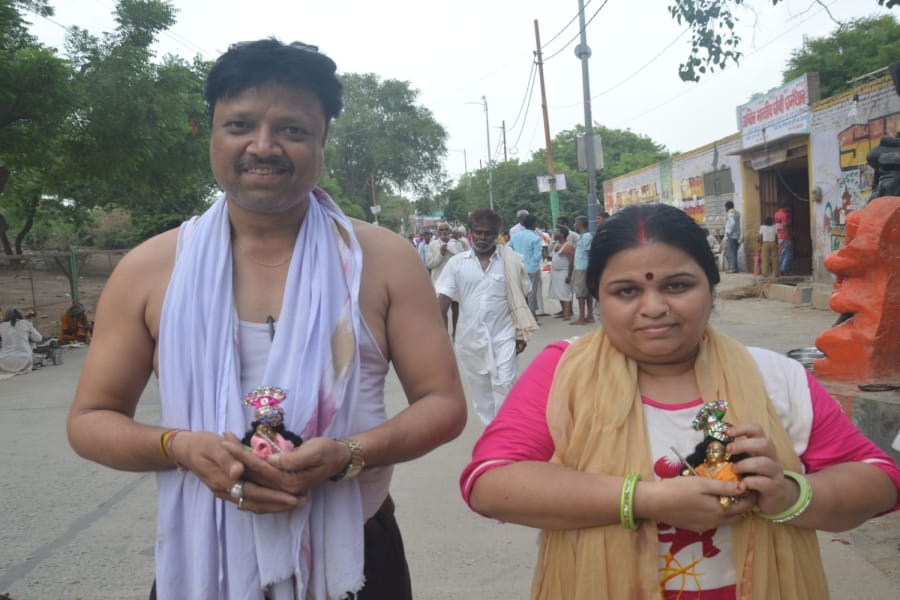 mudiya purnima mela is going on in goverdhan mathura