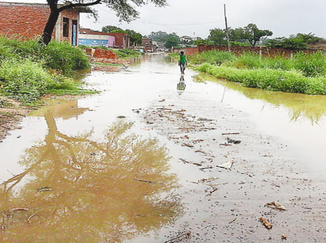 Eight years of broken record from Jhajjam rain