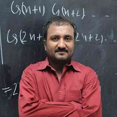 moscow state university gives Scholarship and higher education to super 30 students