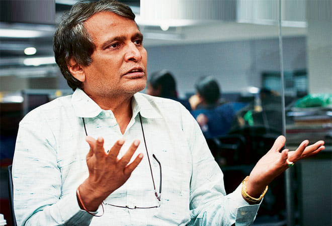 railway minister suspend the four tte 