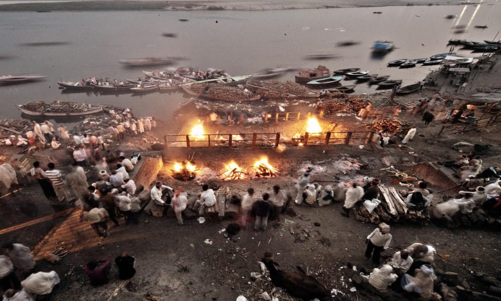 why use bamboo in death body cremation in hindu religion