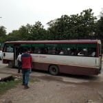 पीजीआई थाने के सामने खड़ी रायबरेली डिपो की बस