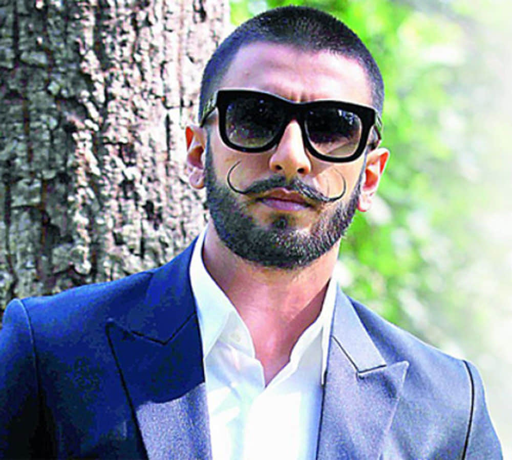 tiger shoff disha patani and ranveer singh spotted at mumbai airport 