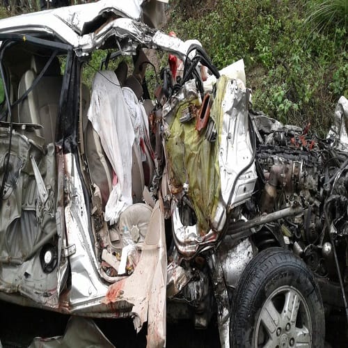 road accident: The Terrible Collision Of Bus-Innova, see pictures