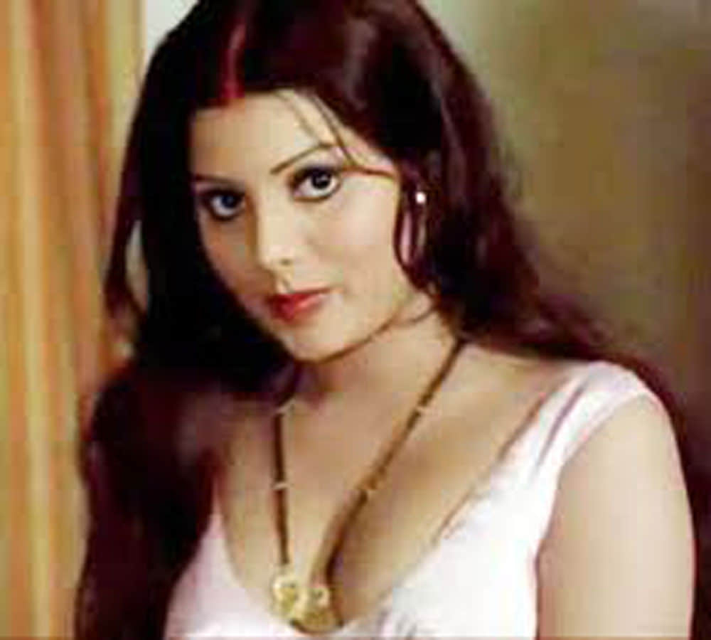 Sulakshna Pandit Resurfaces Hadn't Gone MAD; Was In DEPRESSION after break up with sanjeev kumar
