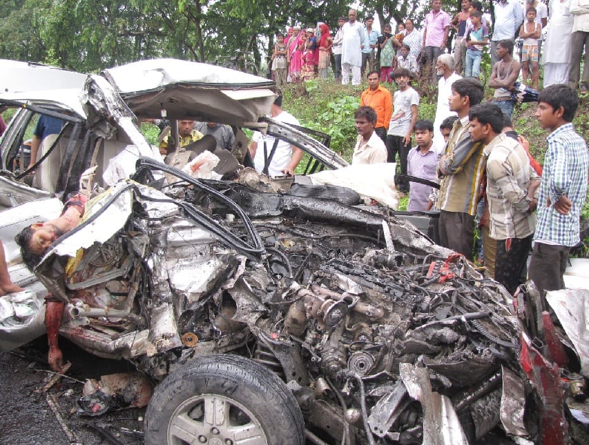 Driver took a nap, nine life ends, see photos