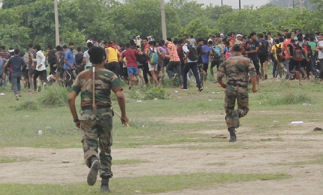 Candidates for military recruitment has raised stone destruction