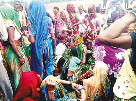 Youth killed, fellow injured in road mishap accident