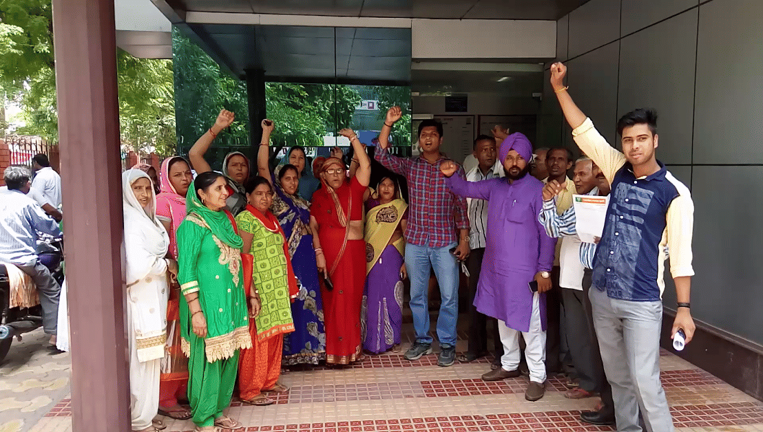 Protest in Ward 39 in Alwar