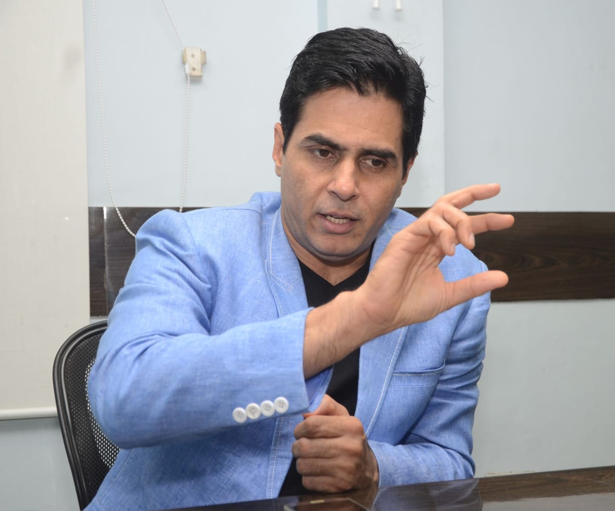 actor aman verma in Amar Ujala Office.