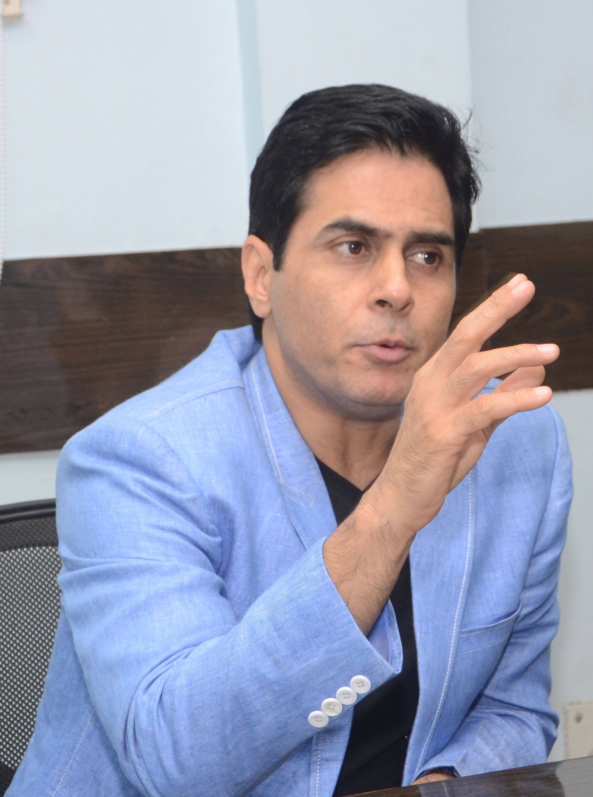 actor aman verma in Amar Ujala Office.
