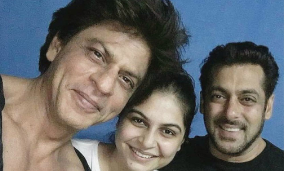 shah rukh khan and salman Khan latest selfie from aanand l rai film set