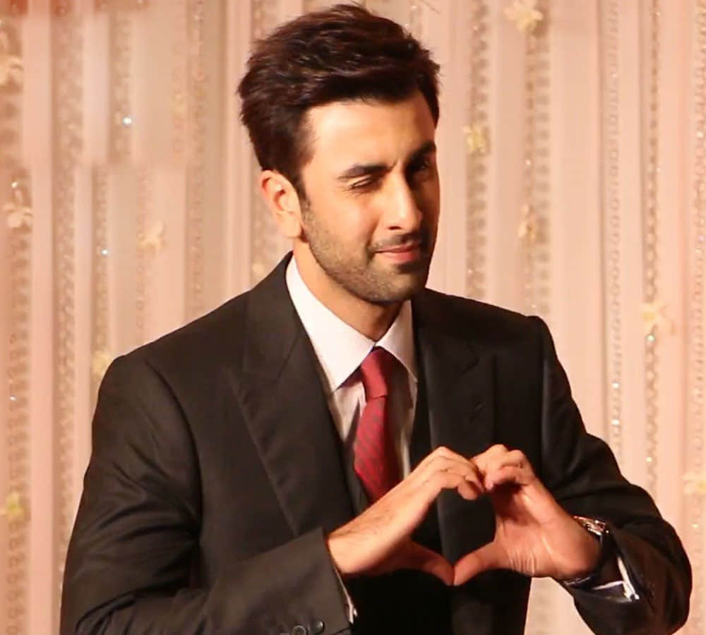 Is 'Jagga Jasoos' Actor Ranbir Kapoor Dating Someone Out Of The Film Industry? 