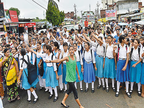 Students jamed the road