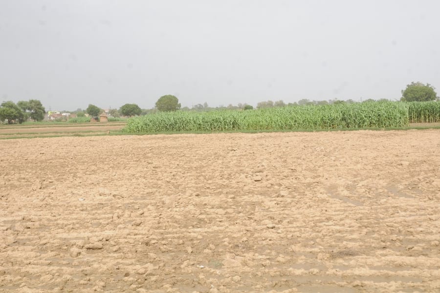 pictures of the place in agra where airport is proposed 