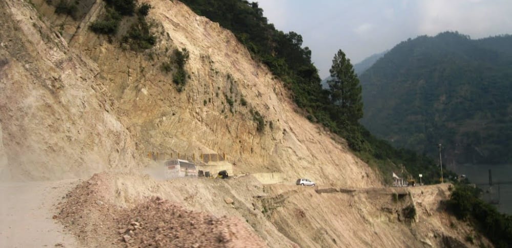ex cm ramesh pokhariyal nishank narrow escape from landslide