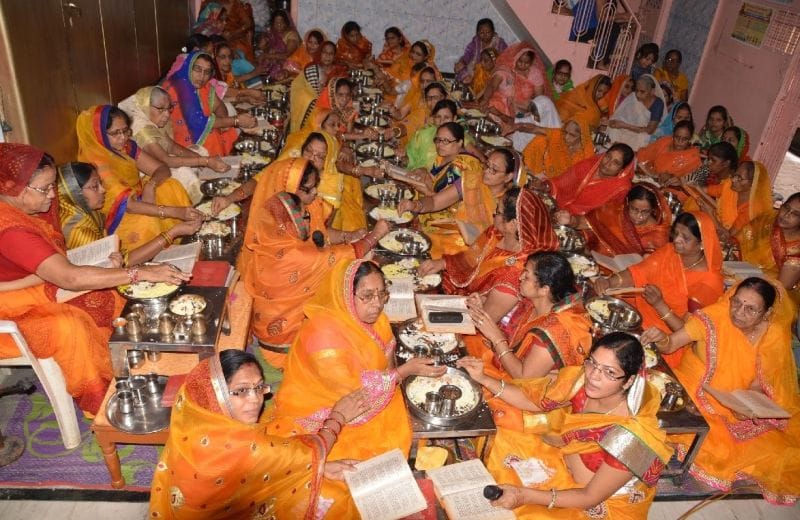 महामंडल विधान में श्रद्धालुओं ने की पूजा-अर्चना