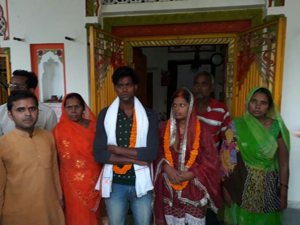 Azamgarh Wedding in temple with police help 