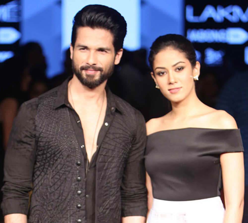 shahid kapoor and mira rajput second marriage aniversery photos