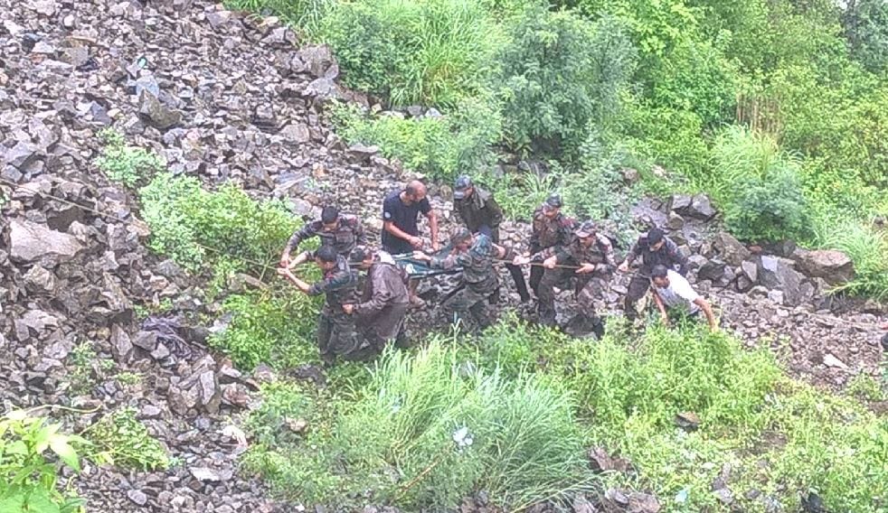 reason of bolero accident in rudraprayag