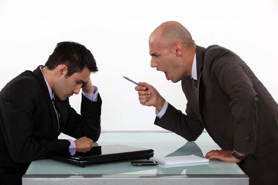 these five mistakes of body language ruin you career and personality